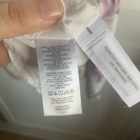 Loft Paradise Tiered Mini Dress. Pre-Owned. - Picture 7 of 8